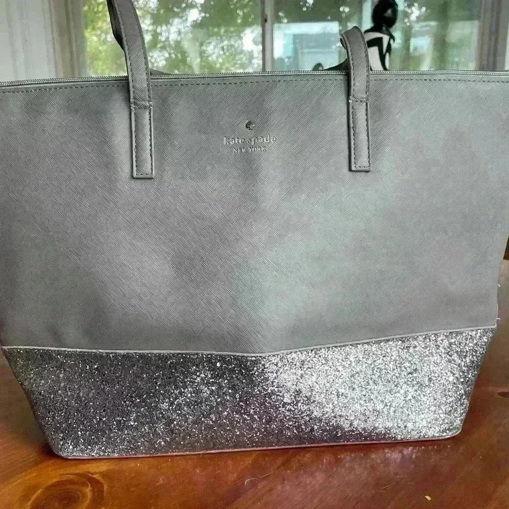 Kate Spade Greta Court Penny Saffiano gray/silver glitter tote bag